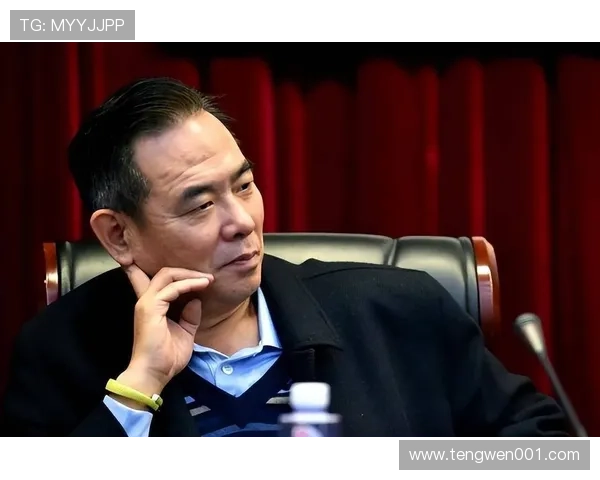 足球明星因强奸罪入狱引发社会热议揭示体育界潜在黑暗面 足球明星因强奸罪入狱引发社会热议揭示体育界潜在黑暗面