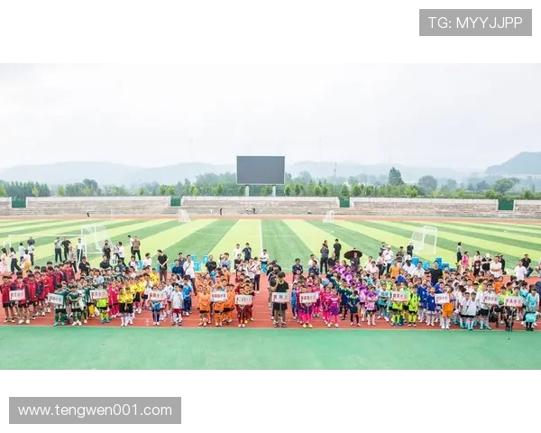 追随足球明星的足迹感受激情与梦想的完美结合