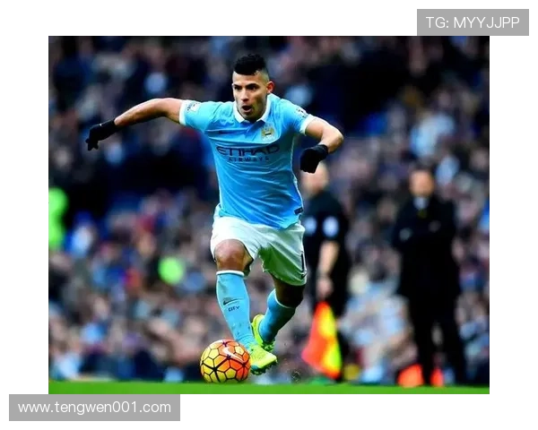 足球明星的假动作揭秘：如何用技巧迷惑对手赢得比赛胜利