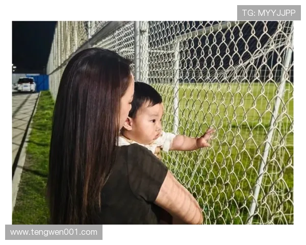 足球明星们如何在父亲节表达对父亲的感激与爱意 足球明星们如何在父亲节表达对父亲的感激与爱意